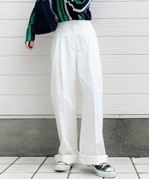 Q(キュー)の「センタープレスストレートパンツ(その他パンツ・レディース・アイボリー/ベビーピンク・MEDIUM/SMALL)」の2枚目の写真