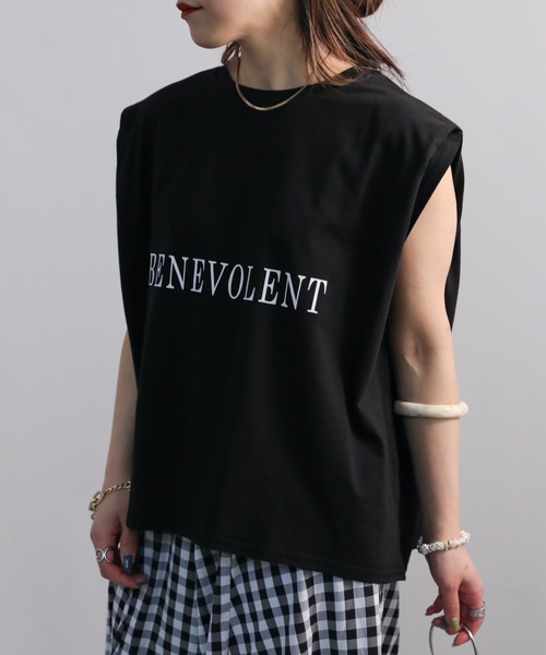 ap retro(アプレトロ)の「肩タックロゴプリントTEE(Tシャツ/カットソー・レディース・ブラック/オフホワイト/ブルー・FREE)」の15枚目の写真