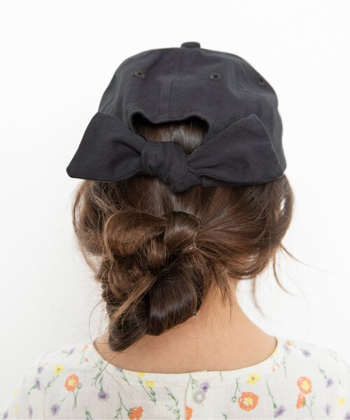 BREEZE（ブリーズ）の「バックリボンキャップ（キャップ・キッズ・インディゴブルー/チャコール/ラベンダー/ベージュ・50/58/54）」の22枚目の写真