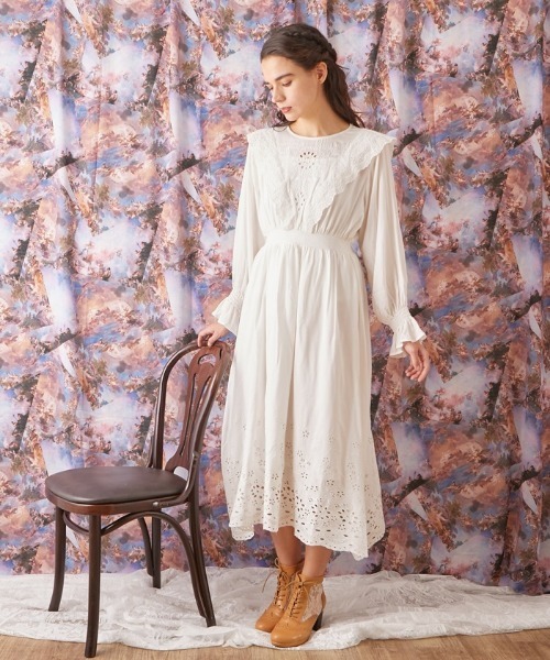 セール レース刺繍フリルワンピース ワンピース Axes Femme アクシーズファム のファッション通販 Zozotown