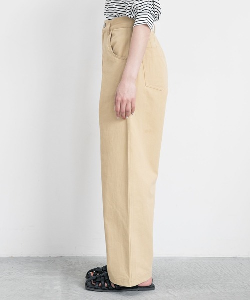 mysty woman(ミスティウーマン)の「ボリュームタックワイドパンツ 285930(その他パンツ・レディース・ホワイト/ベージュ/オレンジ・FREE)」の5枚目の写真
