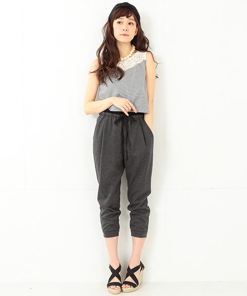 CAROLINA GLASER（カロリナ グレイサー）の「CAROLINA GLASER / レース オールインワン（つなぎ/オールインワン・レディース・ホワイト/ブラック・ONE SIZE）」の2枚目の写真