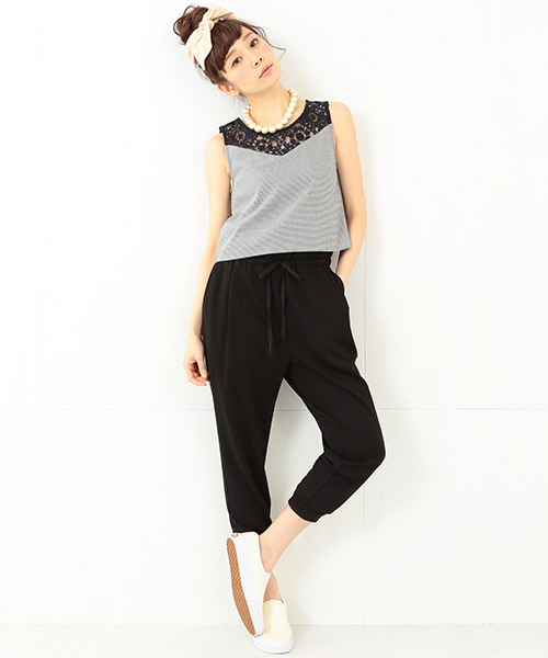 CAROLINA GLASER（カロリナ グレイサー）の「CAROLINA GLASER / レース オールインワン（つなぎ/オールインワン・レディース・ホワイト/ブラック・ONE SIZE）」の6枚目の写真