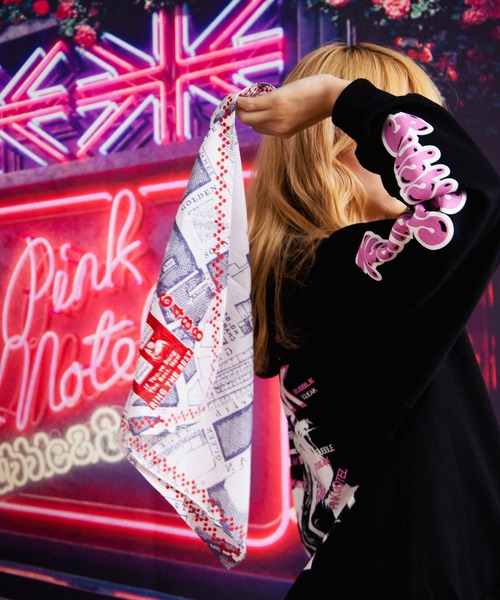 RNA（アールエヌエー）の「E4869  PINK MOTELバンダナ（バンダナ/スカーフ・レディース・ネイビー/ボルドー・FREE）」の11枚目の写真