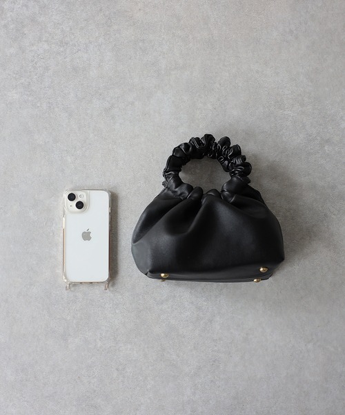 Riberry（リベリー）の「ギャザーリングハンドルミニバッグ（ショルダーバッグ・レディース・ホワイト/ブラック/グリーン/ベージュ・FREE）」の13枚目の写真