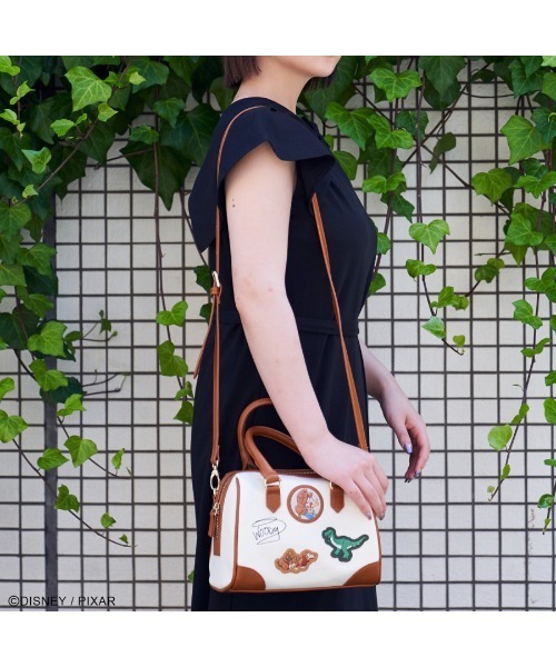 Paradise Picnic（パラダイスピクニック）の「トイ・ストーリー フレンズキャンバスボストン（ボストンバッグ・レディース・ブラック/ブラウン・FREE）」の2枚目の写真