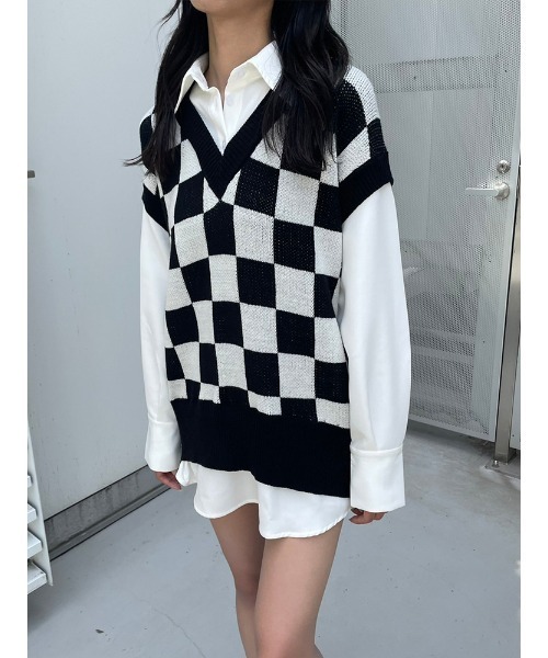 ENVYM(アンビー)の「ニットドッキングSH(シャツ/ブラウス・レディース・ホワイト/ブラック/ブラウン・FREE)」の15枚目の写真