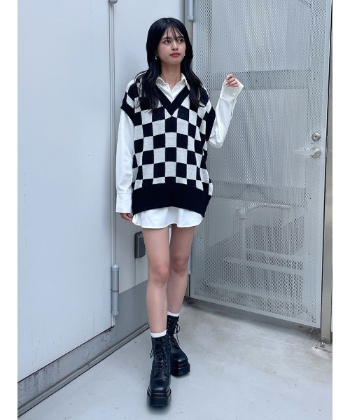 ENVYM(アンビー)の「ニットドッキングSH(シャツ/ブラウス・レディース・ホワイト/ブラック/ブラウン・FREE)」の13枚目の写真