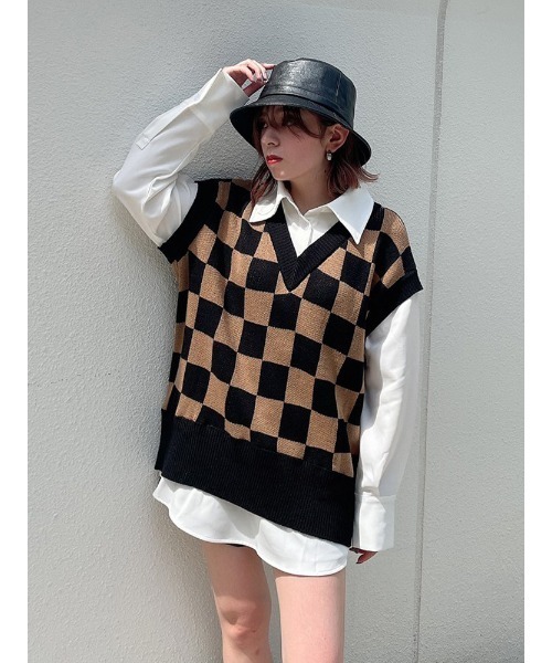 ENVYM(アンビー)の「ニットドッキングSH(シャツ/ブラウス・レディース・ホワイト/ブラック/ブラウン・FREE)」の5枚目の写真