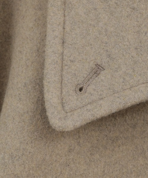 CLANE（クラネ）の「ARCH SLEEVE REVER COAT（ステンカラーコート・レディース・ベージュ/ネイビー/ブラウン・1/2）」の15枚目の写真