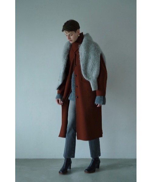 CLANE（クラネ）の「ARCH SLEEVE REVER COAT（ステンカラーコート・レディース・ベージュ/ネイビー/ブラウン・1/2）」の16枚目の写真
