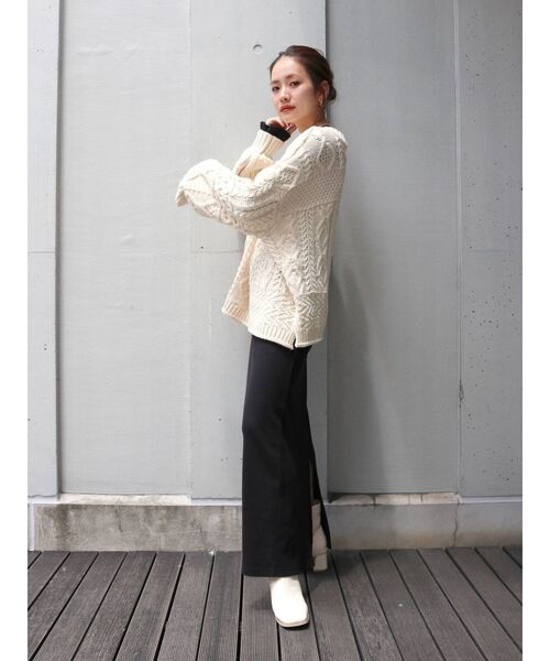 Ungrid（アングリッド）の「【WEB限定】パッチワークケーブルニット（ニット/セーター・レディース・チャコールグレー/オレンジ/ブルー/グリーン/アイボリー・FREE）」の11枚目の写真