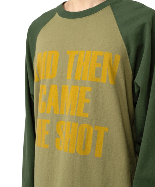 MYne(マイン)の「THE SHOT Printed LTS(Tシャツ/カットソー・メンズ・ブラック/パープル/カーキ・M/L/S)」の18枚目の写真