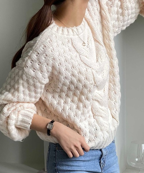 VitaFelice（ヴィータフェリーチェ）の「ショート丈ボリュームニット（ニット/セーター・レディース・アイボリー/ブラック/ブルー・FREE）」の15枚目の写真