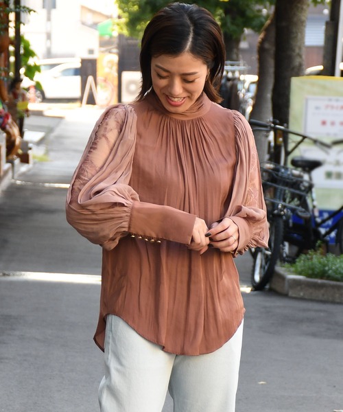 STAIR（ステア）の「【STAIR】レーススリーブブラウス（シャツ/ブラウス・レディース・ブラウン・FREE）」の2枚目の写真