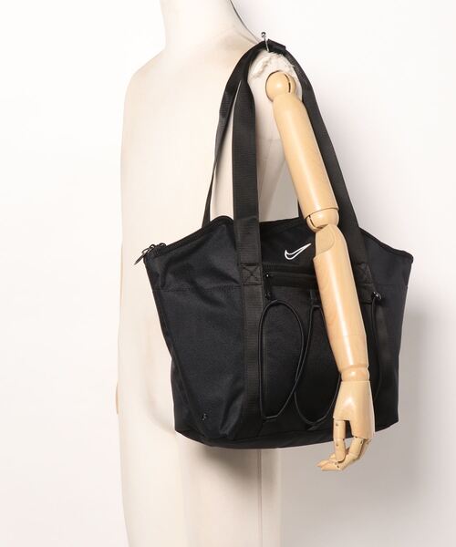 NIKE(ナイキ)の「《NIKEアパレル》ウィメンズ ワン トート(トートバッグ・レディース・ブラック・フリー)」の5枚目の写真
