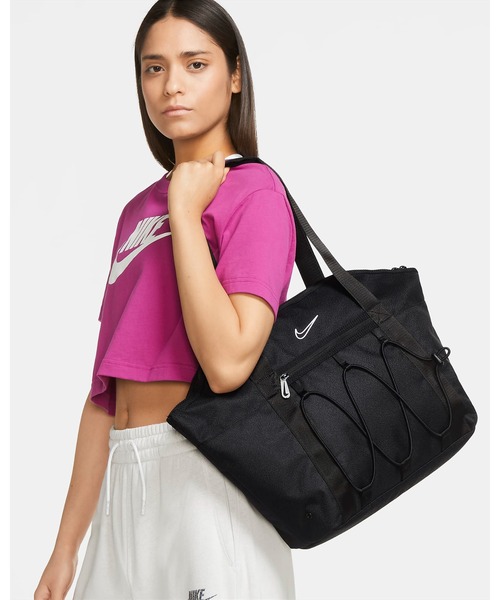 NIKE(ナイキ)の「《NIKEアパレル》ウィメンズ ワン トート(トートバッグ・レディース・ブラック・フリー)」の7枚目の写真
