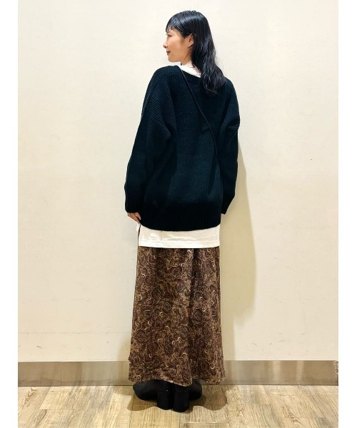 HONEYSUCKLE ROSE（ハニーサックルローズ）の「【HONEYSUCKLE ROSE】畦編みＶネックニット（ニット/セーター・レディース・ブラック/ブルー/ベージュ・L/M）」の13枚目の写真