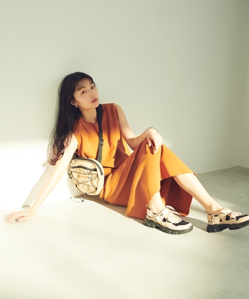 karrimor(カリマー)の「【emmi×Karrimor】sporan pack(ショルダーバッグ・レディース・ベージュ・FREE)」の9枚目の写真