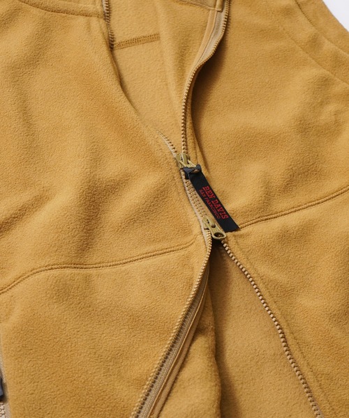 BEN DAVIS(ベンデイビス)の「《BEN DAVIS》FLEECE VEST リサイクルポリエステル(ベスト・メンズ・ベージュ/ブラック・MEDIUM/LARGE)」の9枚目の写真