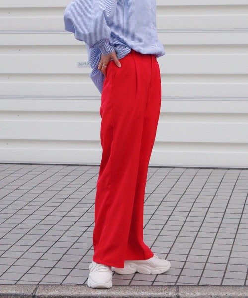Isn't She?(イズントシー)の「ルーズストレートパンツ(その他パンツ・レディース・グレイッシュベージュ/レッド・FREE)」の12枚目の写真