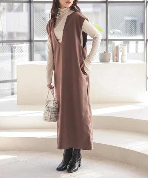 Isn't She?(イズントシー)の「キーネックフレンチスリーブロングワンピース(ワンピース・レディース・ベージュ/ブラウン/ブラック・FREE)」の13枚目の写真