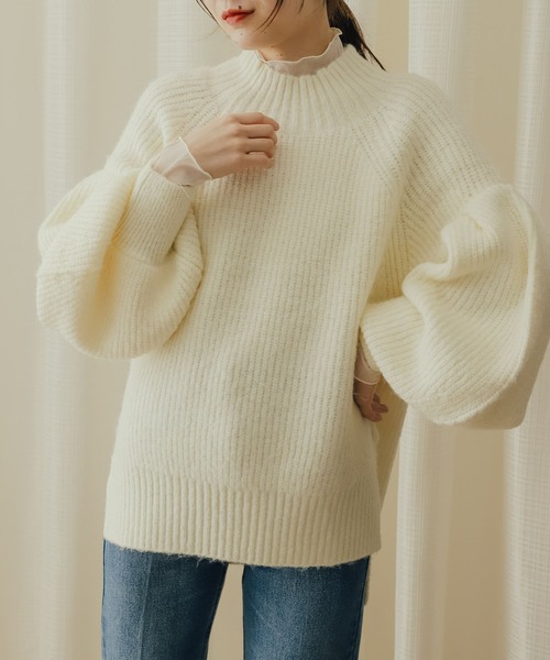 SENSE OF PLACE by URBAN RESEARCH(センスオブプレイスバイアーバンリサーチ)の「アルパカライクボリュームスリーブセーター(ニット/セーター・レディース・アイボリー/イエロー/ブラウン・ONE)」の4枚目の写真