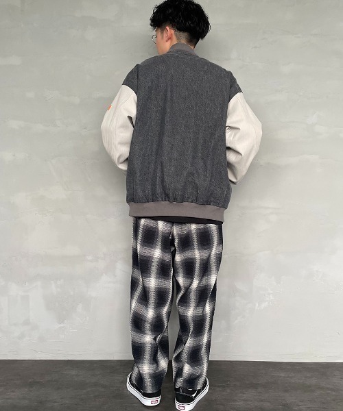 JEANS FACTORY （ジーンズファクトリー）の「【men's FUDGE 4月号掲載】[UNIVERSAL OVERALL/ユニバーサルオーバーオール] 別注 ビッグシルエットスタジャン（スタジャン・レディース・ブラック/インディゴブルー/レオパード・M/L）」の14枚目の写真