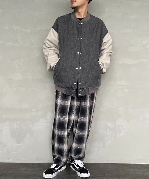 JEANS FACTORY （ジーンズファクトリー）の「【men's FUDGE 4月号掲載】[UNIVERSAL OVERALL/ユニバーサルオーバーオール] 別注 ビッグシルエットスタジャン（スタジャン・レディース・ブラック/インディゴブルー/レオパード・M/L）」の12枚目の写真