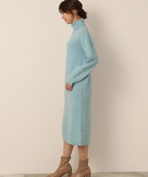 SHOO・LA・RUE（シューラルー）の「◆ふわふわニットロングワンピース（ワンピース・レディース・ライトグリーン/チャコールグレー/ホワイト系・02/04/03）」の11枚目の写真