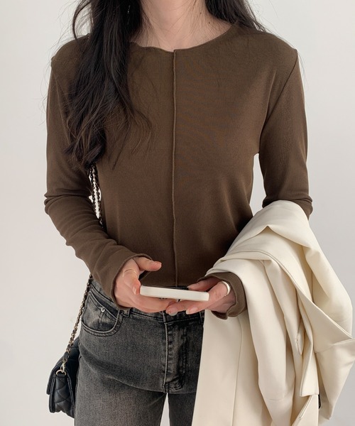 ECLIN(エクラン)の「メロウリブトップス(Tシャツ/カットソー・レディース・ブラック/ネイビー/モカ・M/L)」の4枚目の写真