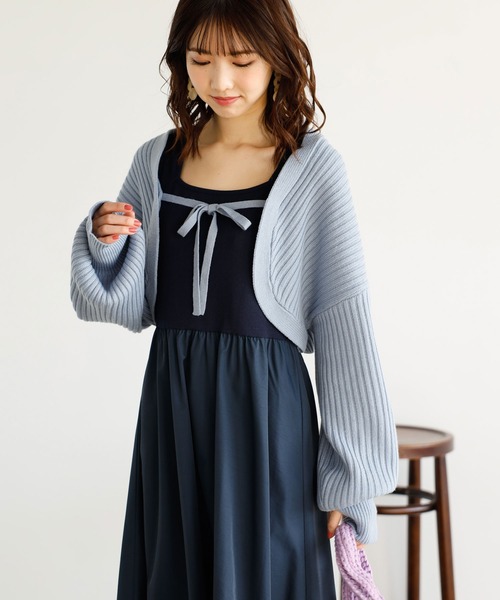 GeeRA(ジーラ)の「ニットボレロ&ドッキングワンピースセット(ワンピース・レディース・ブルー/アイボリー・MEDIUM/LARGE)」の19枚目の写真