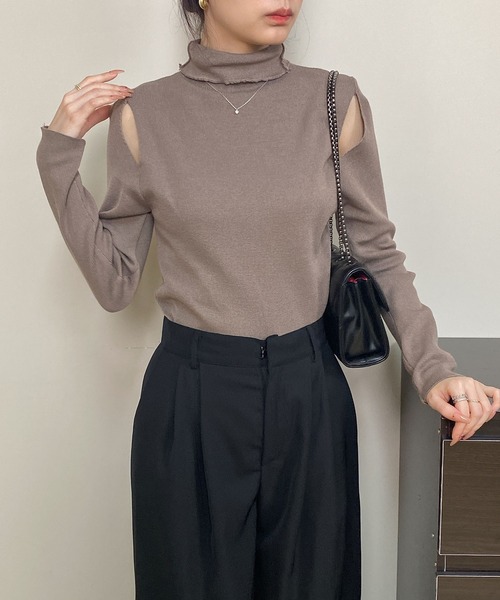 MAISON DE THERESE(メゾン ド テレーズ)の「ショルダーカットアウトカットソー(Tシャツ/カットソー・レディース・ホワイト/ブラウン/ブラック・M)」の7枚目の写真