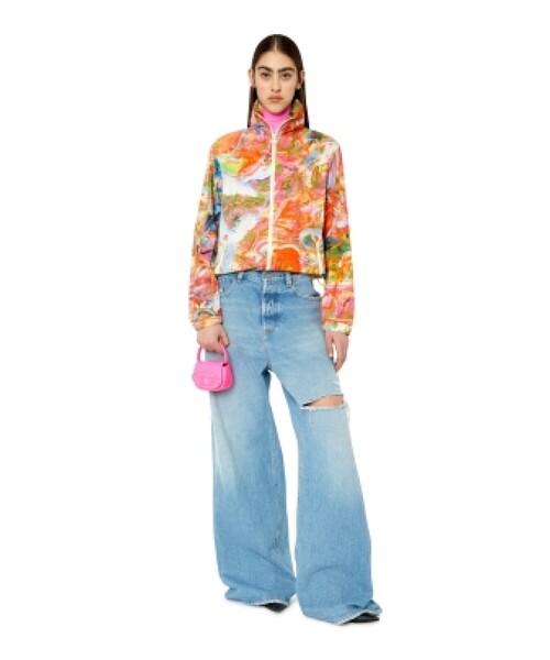 DIESEL ナイロンプリントジャケット　マルチカラー DIESEL（ディーゼル）の「レディース ナイロン プリント