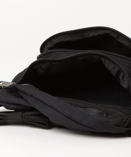 Carhartt（カーハート）の「【Carhartt カーハート】Waist Pack/ウエストパック/ボディバッグ（ボディバッグ/ウエストポーチ・メンズ・ブラック・FREE）」の7枚目の写真
