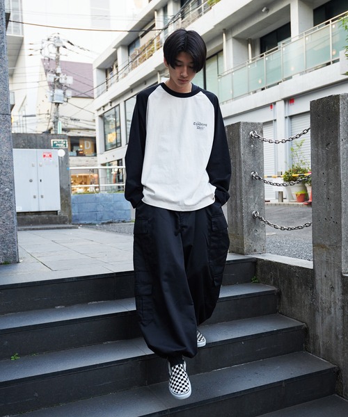 kutir（クティール）の「オーバーサイズ配色ラグランロンT（Tシャツ/カットソー・メンズ・ネイビー/レッド/ブラック・MEDIUM/LARGE）」の8枚目の写真