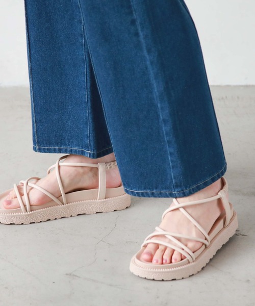 archives（アルシーヴ）の「ラインスポサン（サンダル・レディース・アイボリー/ブラック・MEDIUM/LARGE）」の21枚目の写真