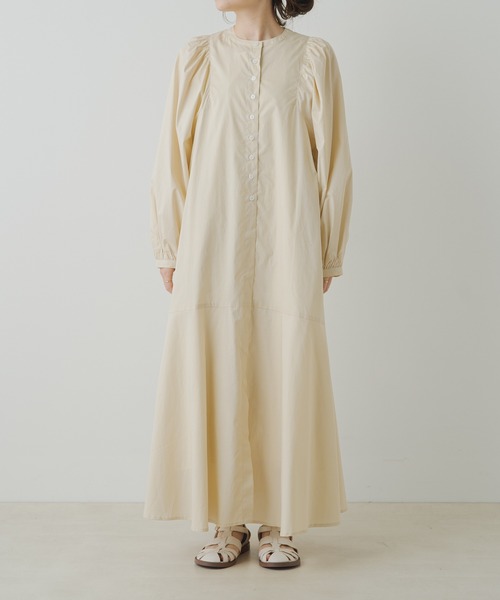 PUAL CE CIN（ピュアルセシン）の「【Du noir】ボリュームショルダーワンピース（ワンピース・レディース・ブラック/ベージュ・FREE）」の13枚目の写真