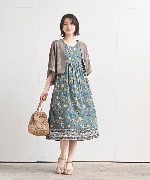 rps（アールピーエス）の「レーヨンプリントノースリーブワンピース