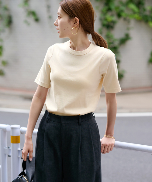 FRAMeWORK（フレームワーク）の「ギザコットンフライスコンパクトTEE（Tシャツ/カットソー・レディース・アイボリー/ホワイト/ブラウン/ブラック・FREE）」の2枚目の写真