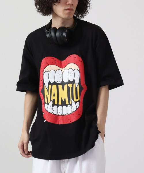 RE730(アールイーセブンサーティー)の「RE730 なみおくんプリント ワイド半袖Tシャツ(Tシャツ/カットソー・メンズ・ブラック/ブラック系その他2/ブラック系その他/ホワイト系その他2/ホワイト/ホワイト系その他・M/L/XL)」の1枚目の写真