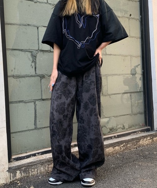 sevens(セブンズ)の「フラワー柄ワイドストリートパンツ(se)(その他パンツ・レディース・ブラック/ブラウン・FREE)」の9枚目の写真