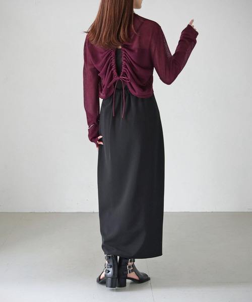 cheriella(シェリエラ)の「【cheriella】WEB限定バックストリングシアーニットトップス(ニット/セーター・レディース・ブルー/アイボリー/ブラック/カーキ/ワインレッド/チャコールグレー・M)」の21枚目の写真