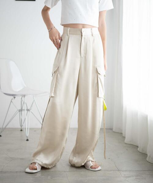 WEGO（ウィゴー）の「WEGO/サテンカーゴパンツ（カーゴパンツ・レディース・アイボリー・FREE）」の11枚目の写真