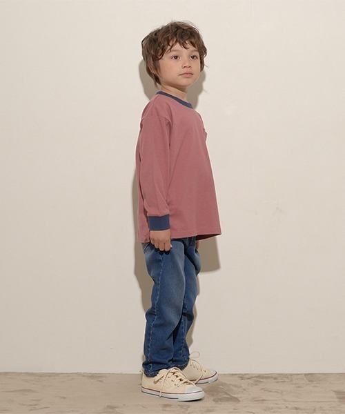 b・ROOM(ビールーム)の「【型崩れしないやわらかコットン】バイカラーポケットTシャツ(Tシャツ/カットソー・キッズ・アイボリー/グレイッシュベージュ/レッド/マスタード/チャコール・100cm/110cm/120cm/130cm/140cm/150cm)」の12枚目の写真