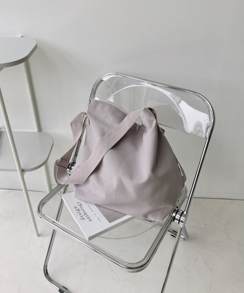 AS KNOW AS plus（アズノゥアズプラス）の「○キャンバスショルダーバッグ（ショルダーバッグ・レディース・アイボリー/ブラック/グリーン/グレー・FREE）」の3枚目の写真