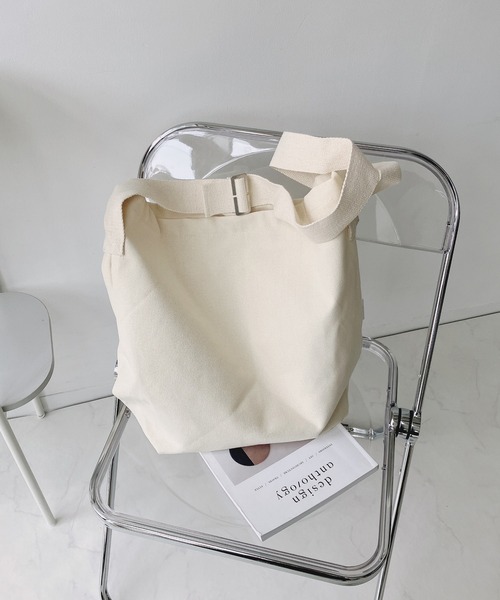 AS KNOW AS plus（アズノゥアズプラス）の「○キャンバスショルダーバッグ（ショルダーバッグ・レディース・アイボリー/ブラック/グリーン/グレー・FREE）」の11枚目の写真