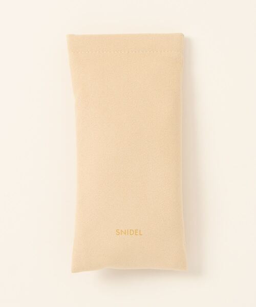 SNIDEL（スナイデル）の「ワイドフレームメガネ（メガネ・レディース・ブラック/ブラウン・FREE）」の6枚目の写真