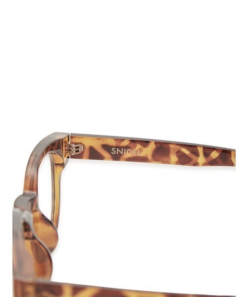 SNIDEL（スナイデル）の「ワイドフレームメガネ（メガネ・レディース・ブラック/ブラウン・FREE）」の5枚目の写真