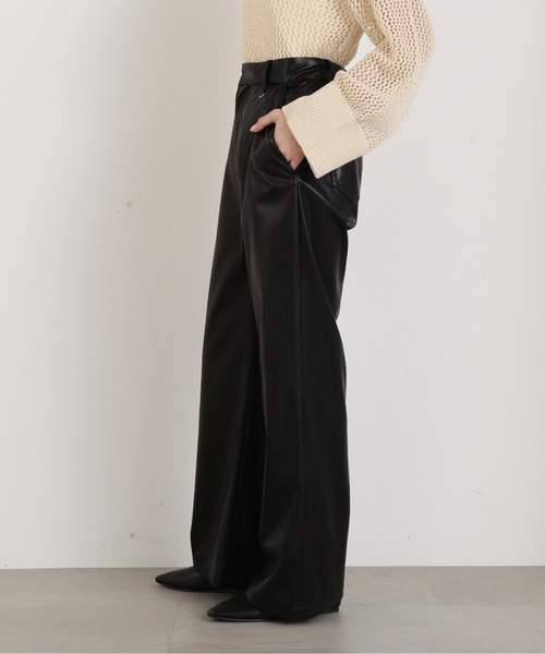 N.(N. Natural Beauty Basic)(エヌエヌナチュラルビューティーベーシック)の「【S Size Line】◆フェイクレザーワイドパンツ(その他パンツ・レディース・ブラック・SMALL/MEDIUM)」の11枚目の写真